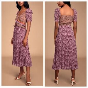 En Saison Affectionate Love Plum Purple Floral Print Ruffled Midi Dress Pleated